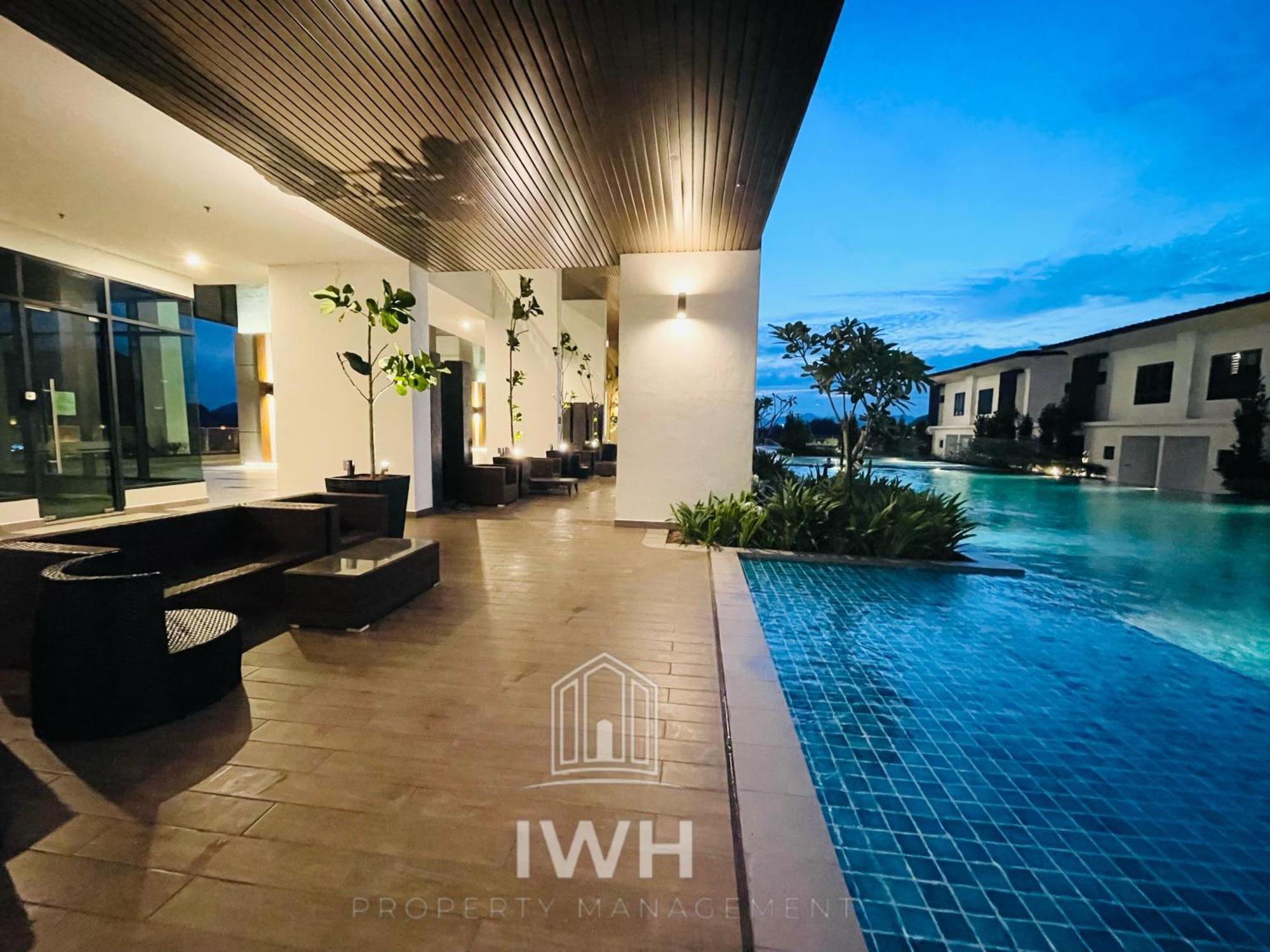 Ipoh Sunway Onsen Suites And Tambun Guesthouse , 3-14Pax 2Parking By Iwh Exterior photo