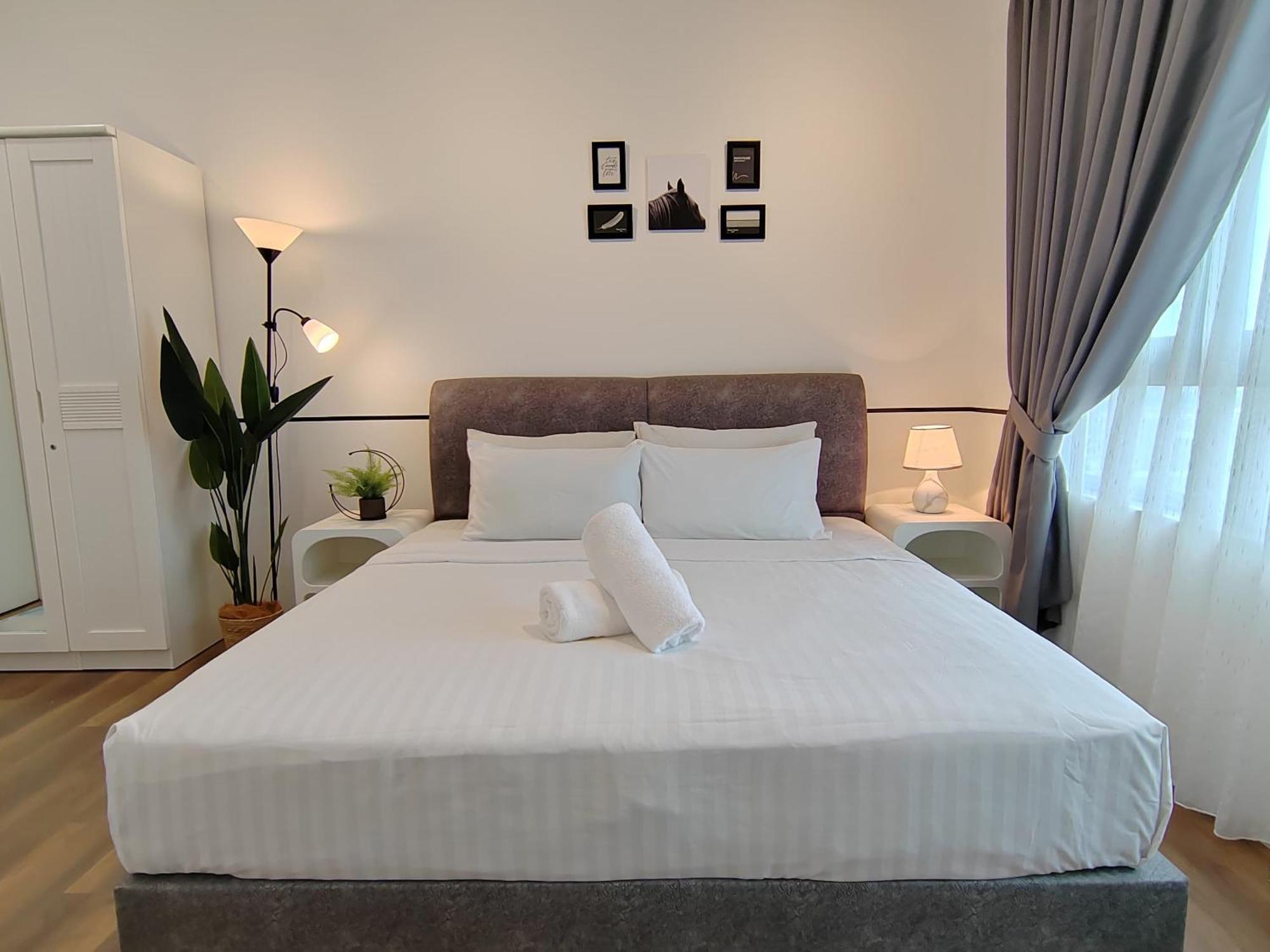 Ipoh Sunway Onsen Suites And Tambun Guesthouse , 3-14Pax 2Parking By Iwh Exterior photo